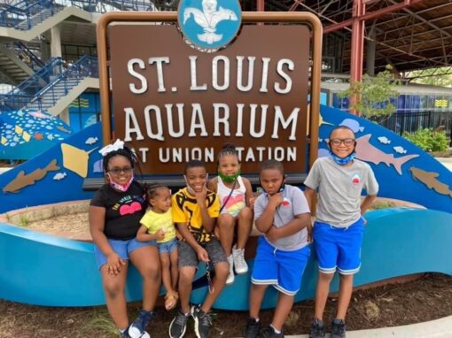 St. Louis Aquarium Foundation gifted the Parents as Teachers Show Me Strong Families program 300 tickets to the St. Louis Aquarium at Union Station